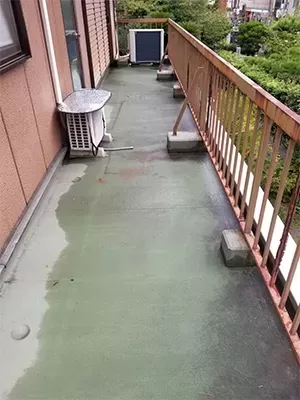 大阪市のベランダのアクリル防水